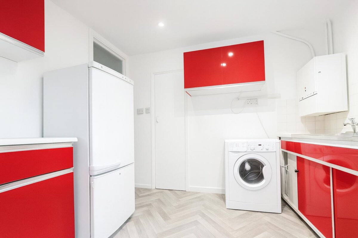 2 Bedroom Flat To Let - HP12