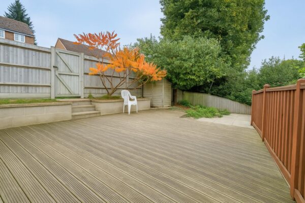 4 Bedroom House To Let - HP12