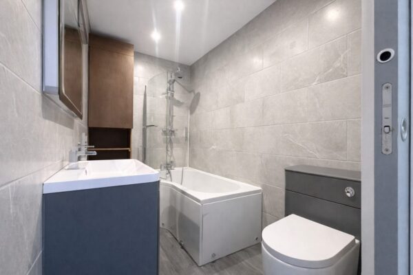 1 Bedroom Flat To Let - HP11