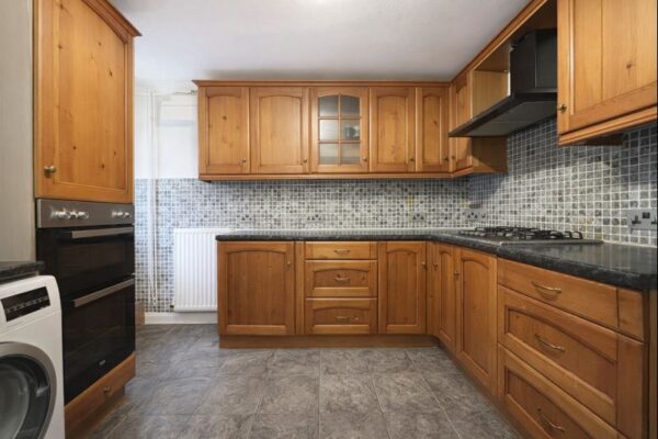 3 Bedroom House To Let - HP12
