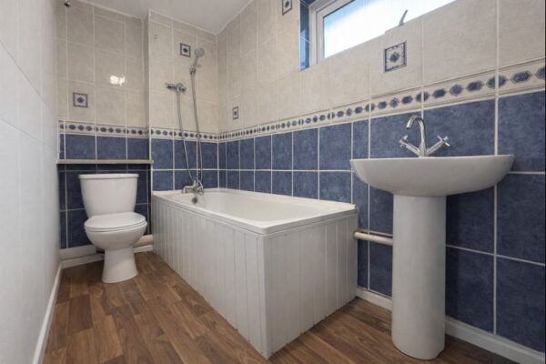 3 Bedroom House To Let - HP12