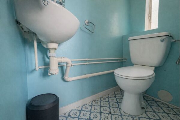 4 Bedroom House To Let - HP13