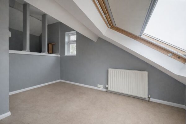 4 Bedroom House To Let - HP13