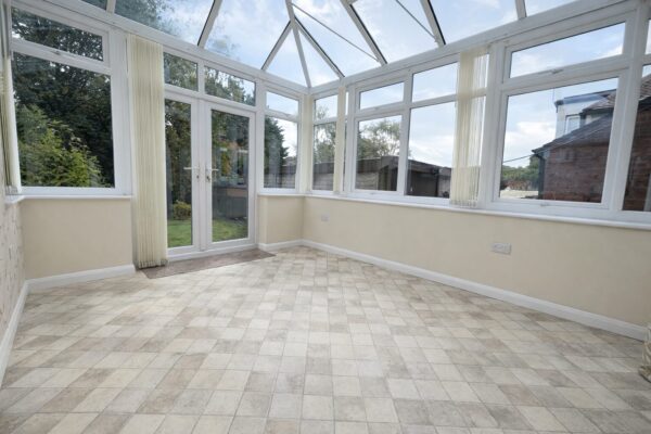 5 Bedroom House To Let - HP12