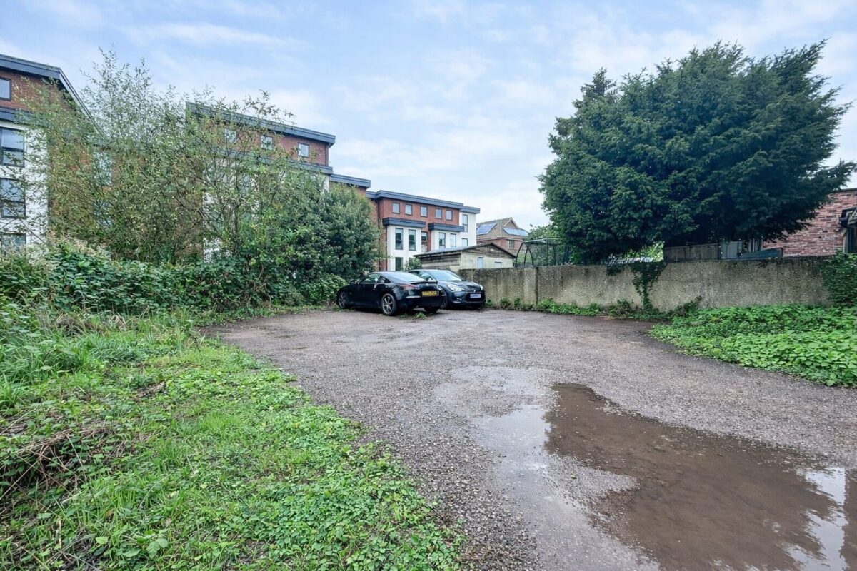 Desborough Park Road, High Wycombe, HP12