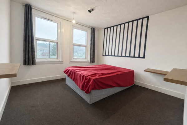 3 Bedroom House To Let - HP12