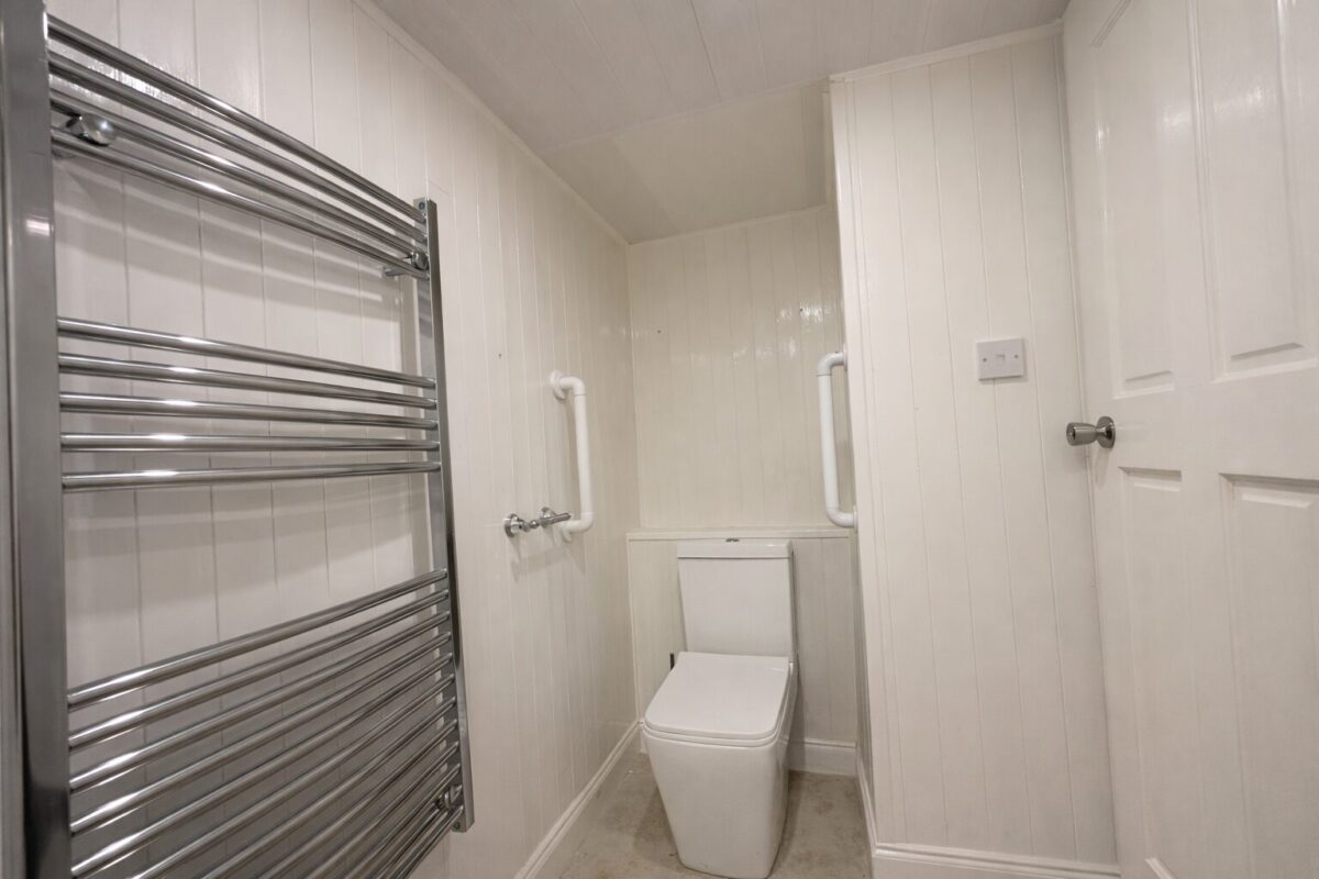 Forgetts Road, Lane End, Buckinghamshire, HP14 3DZ