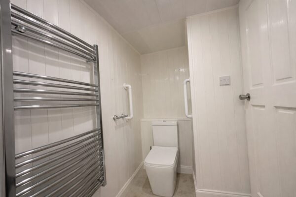 Forgetts Road, Lane End, Buckinghamshire, HP14 3DZ