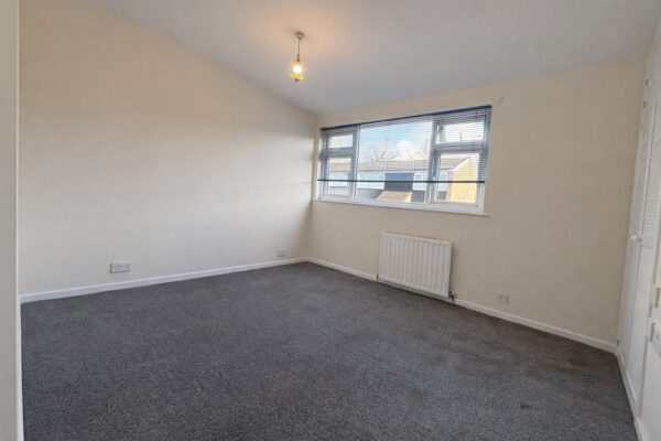 Forgetts Road, Lane End, Buckinghamshire, HP14 3DZ