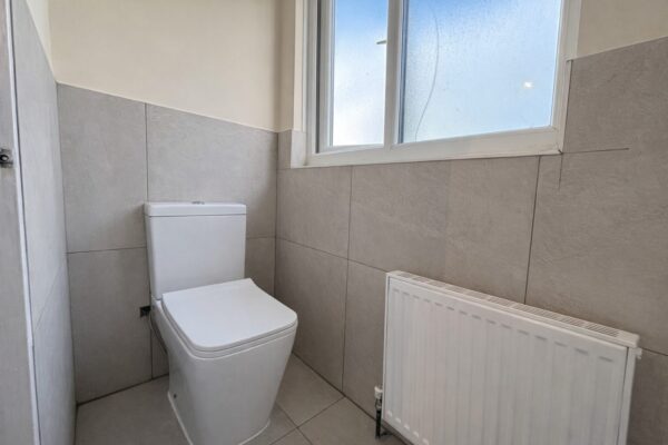 Forgetts Road, Lane End, Buckinghamshire, HP14 3DZ