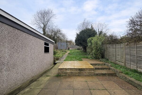 3 Bedroom House To Let - HP12