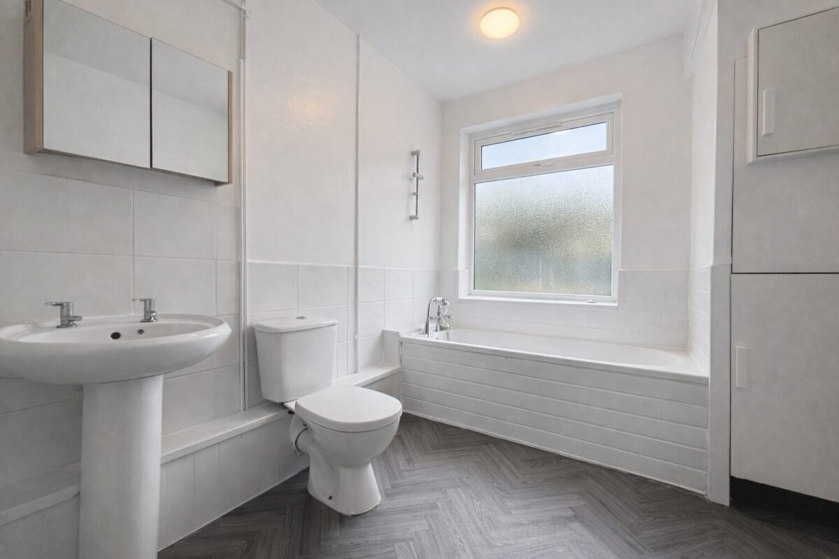 3 Bedroom House To Let - HP12