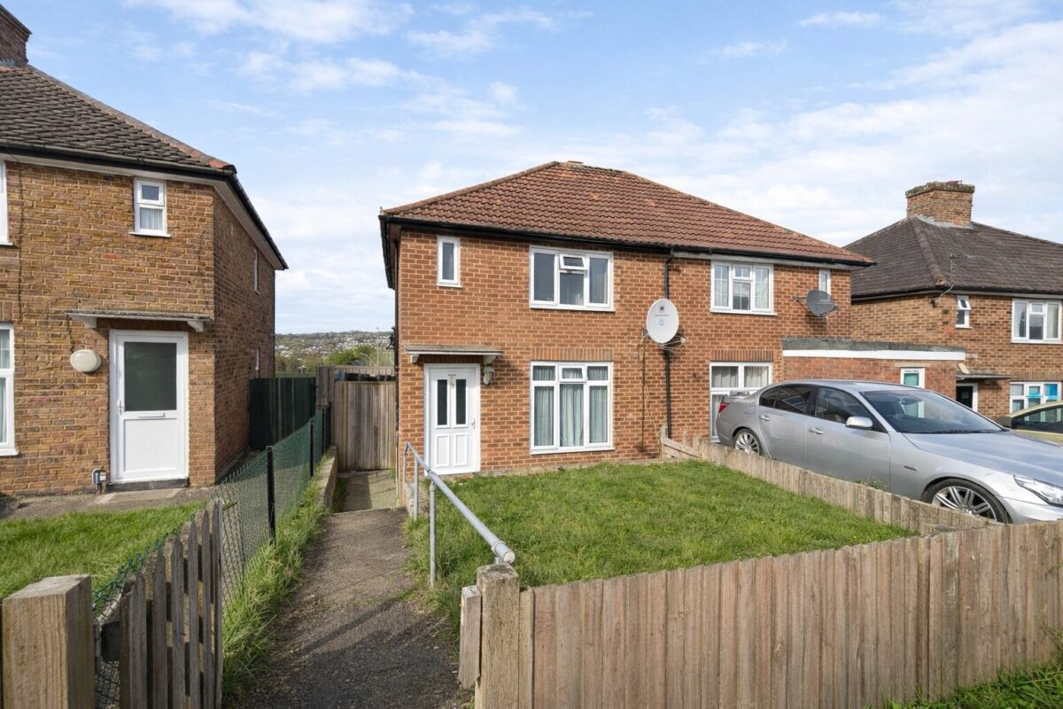 Spearing Road, High Wycombe, Buckinghamshire, HP12 3JR