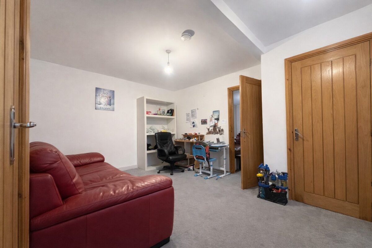 Spearing Road, High Wycombe, Buckinghamshire, HP12 3JR