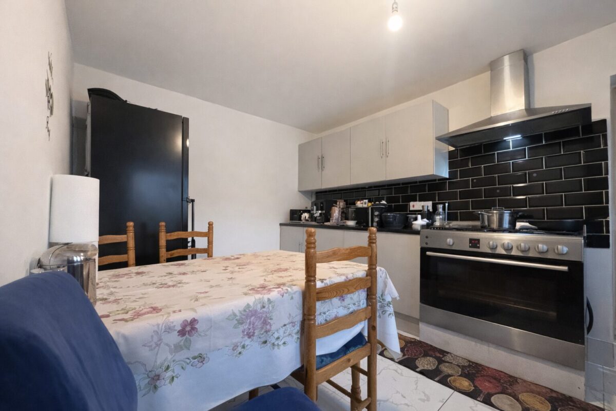 Spearing Road, High Wycombe, Buckinghamshire, HP12 3JR