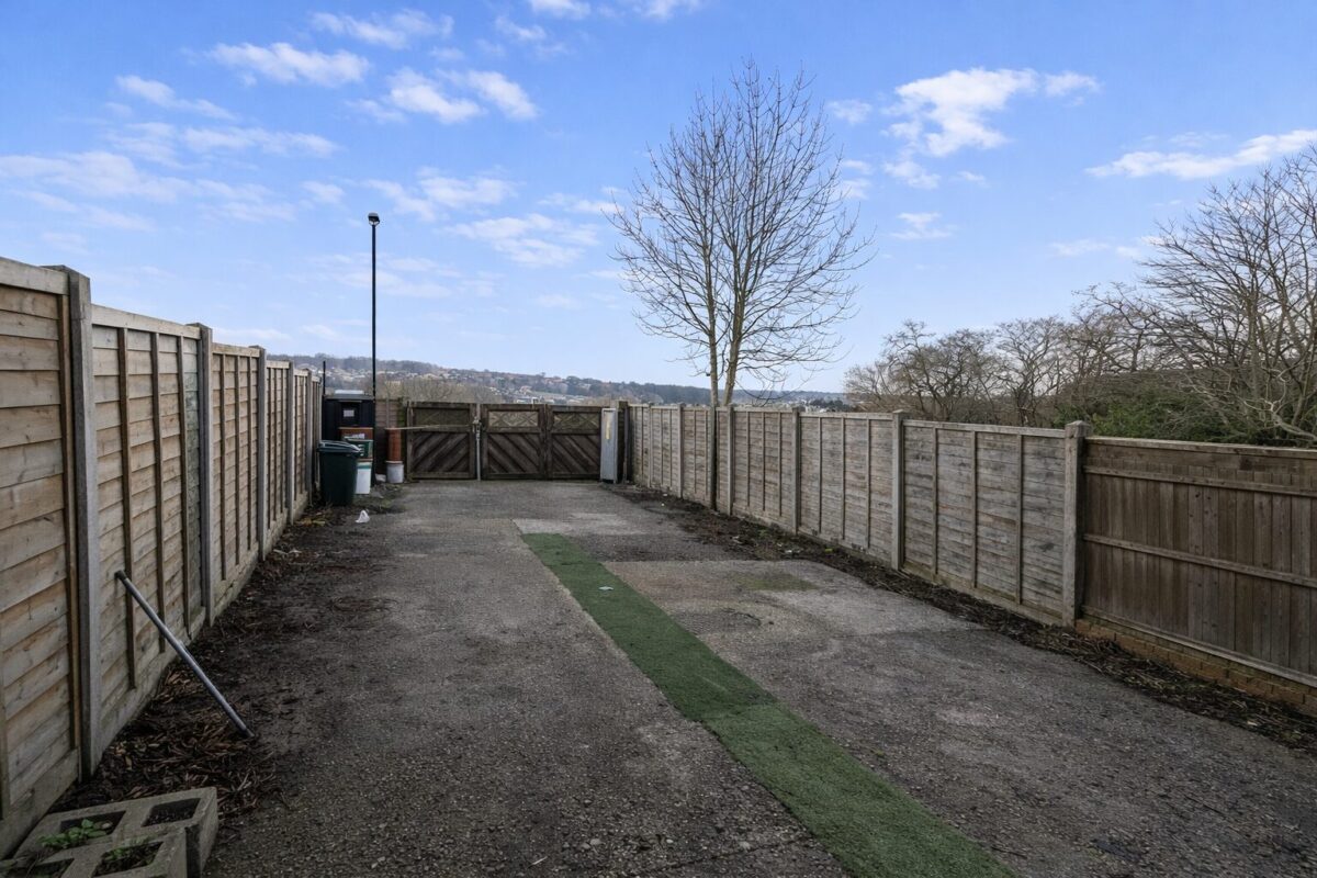 Spearing Road, High Wycombe, Buckinghamshire, HP12 3JR