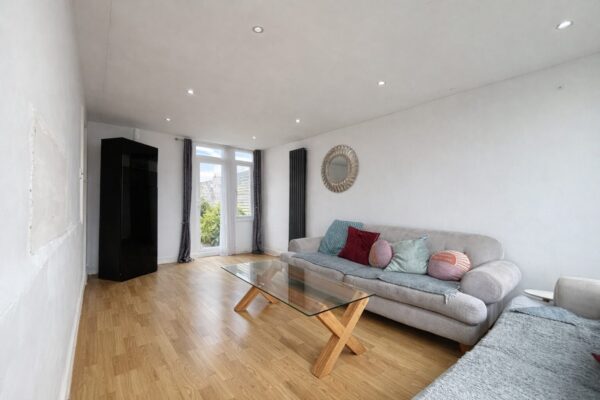 3 Bedroom Bungalow To Let - HP12