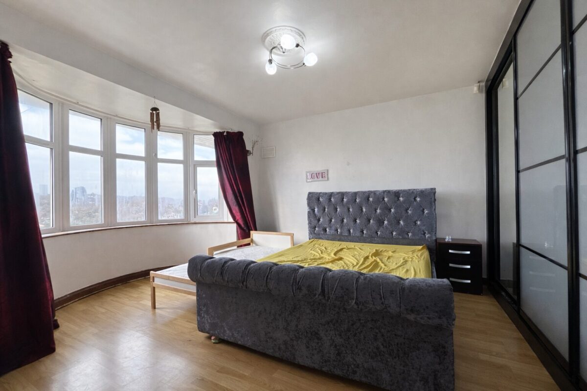 3 Bedroom Bungalow To Let - HP12