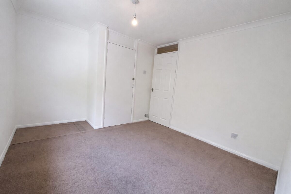 Hithercroft Road, High Wycombe, Buckinghamshire, HP13 5RD