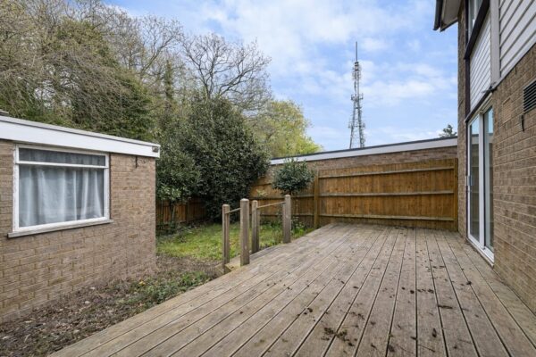 Hithercroft Road, High Wycombe, Buckinghamshire, HP13 5RD