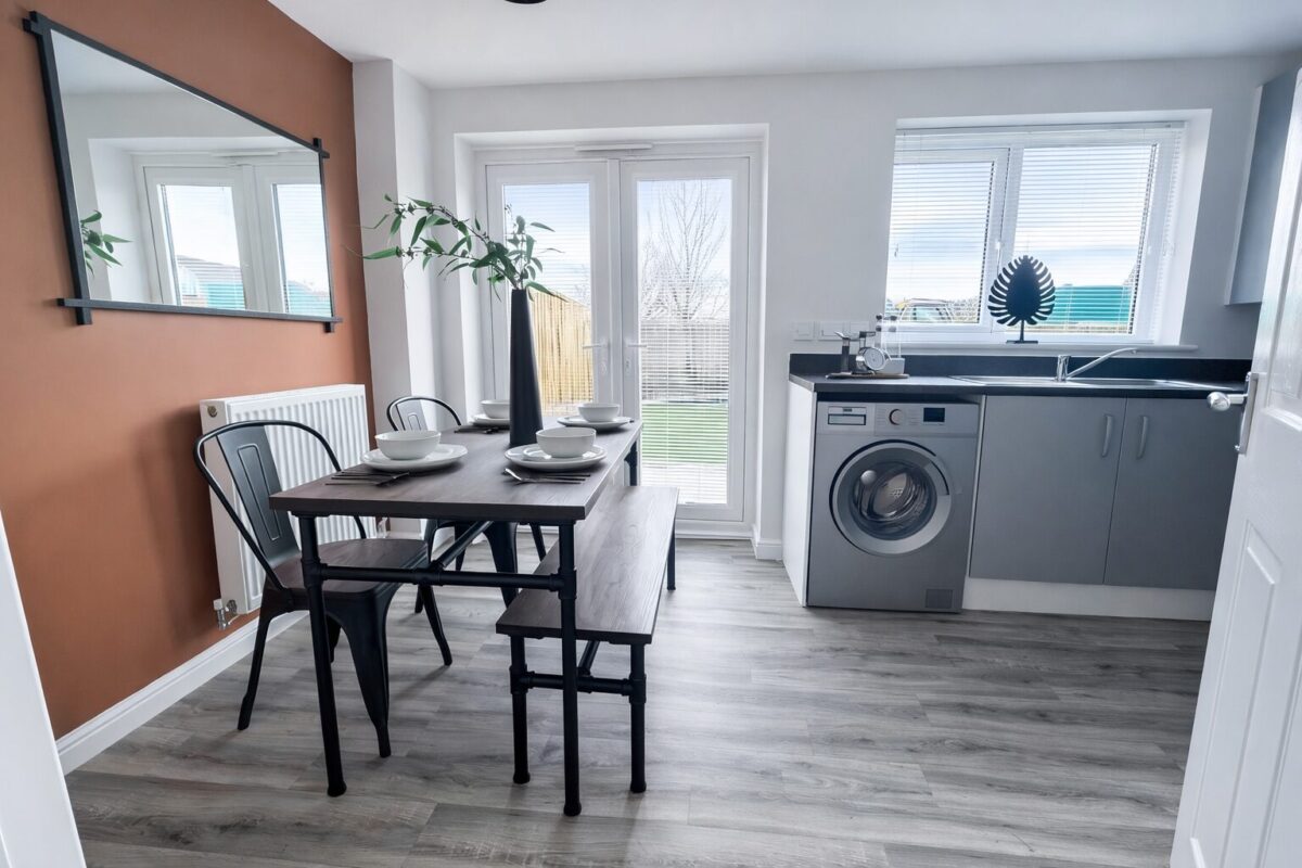 2 Bedroom House To Let - S80