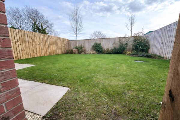 2 Bedroom House To Let - S80