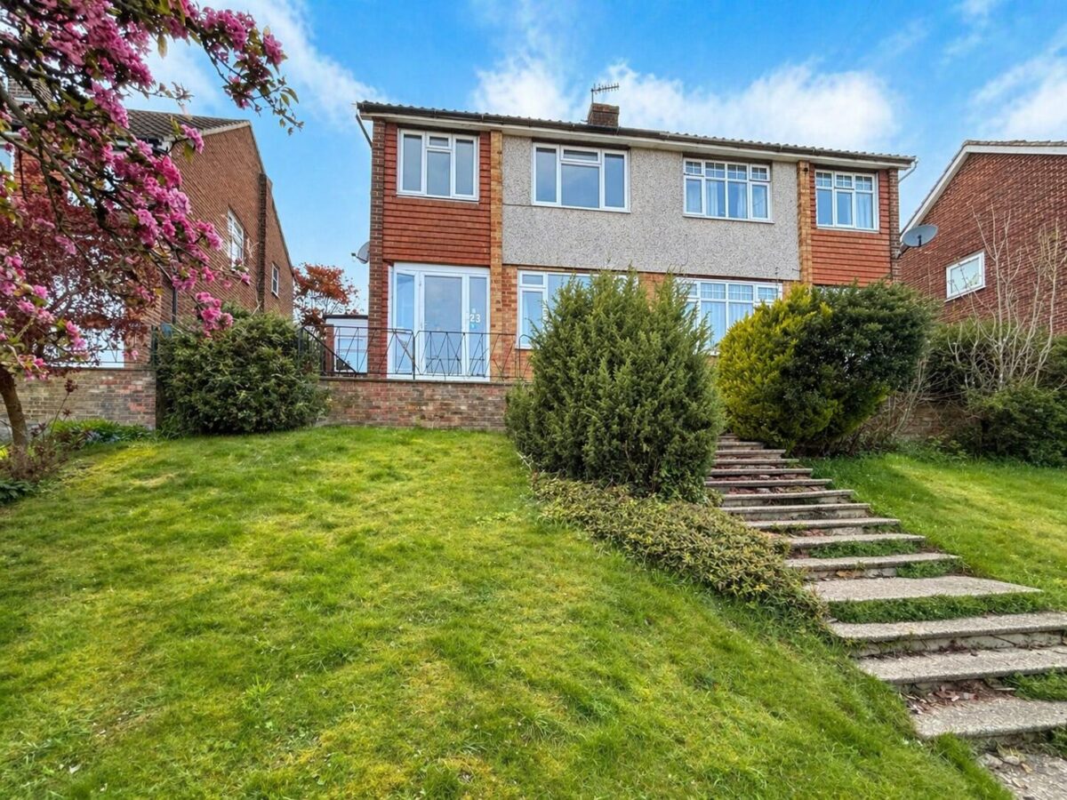 Baronsmead Road, High Wycombe, Buckinghamshire, HP12 3PQ