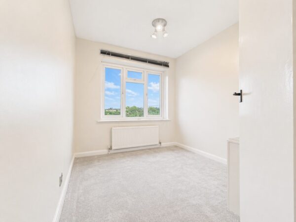 Baronsmead Road, High Wycombe, Buckinghamshire, HP12 3PQ