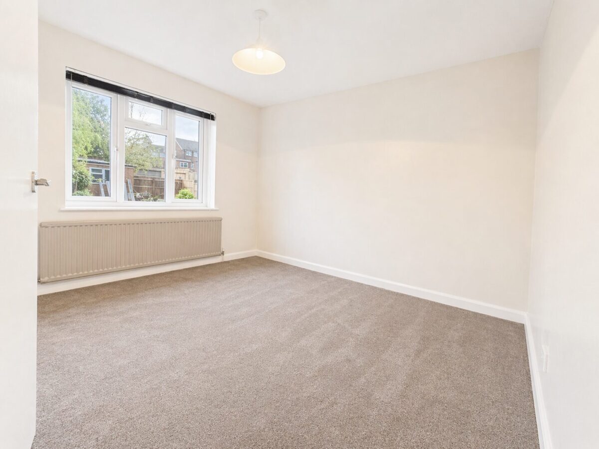 Baronsmead Road, High Wycombe, Buckinghamshire, HP12 3PQ