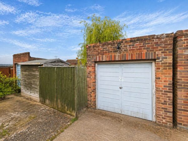 Baronsmead Road, High Wycombe, Buckinghamshire, HP12 3PQ
