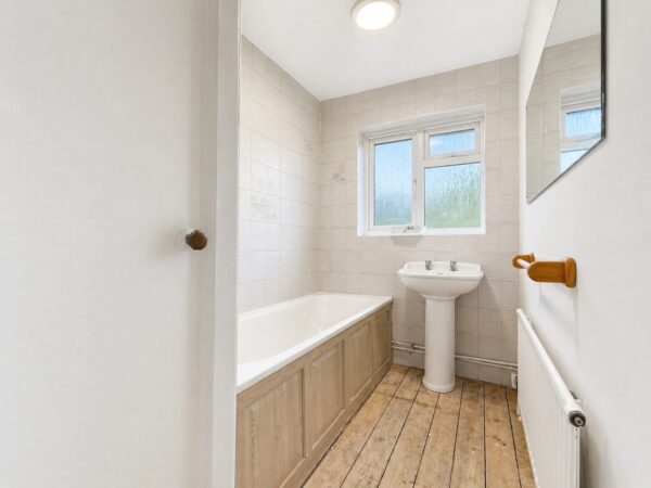 Baronsmead Road, High Wycombe, Buckinghamshire, HP12 3PQ