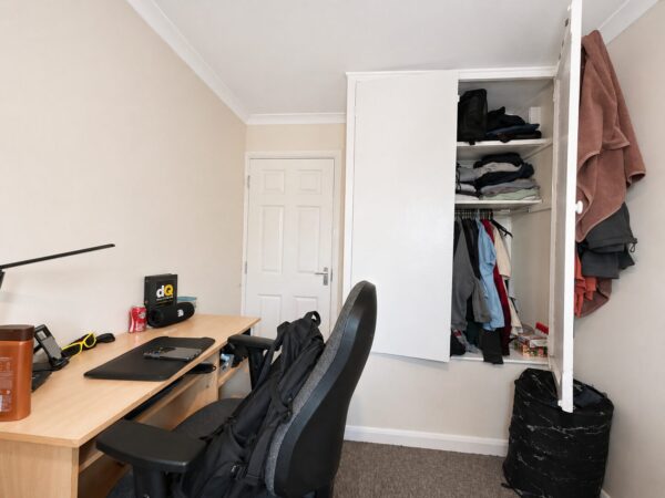 4 Bed Student House, Hughenden Avenue, High Wycombe, HP13 5SN