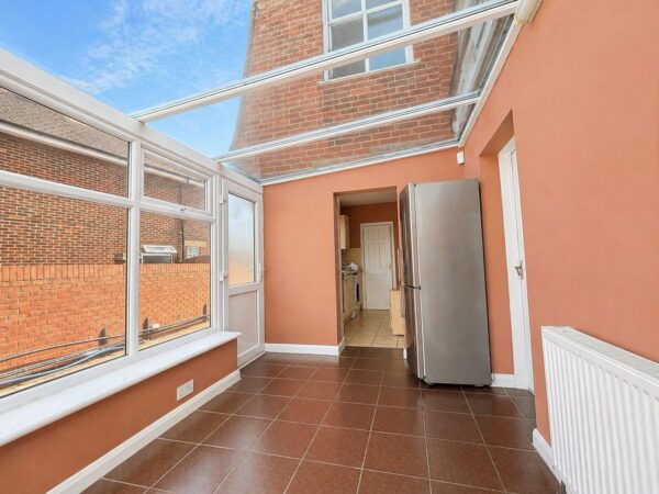 3 Bed Semi Detached, Marlow Road, High Wycombe, Buckinghamshire, HP11 1TF
