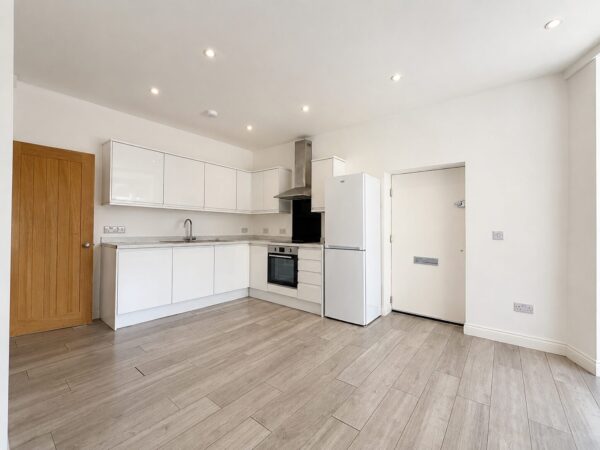 1 Bed Apartment, Gordon Road, High Wycombe, HP13 6XJ
