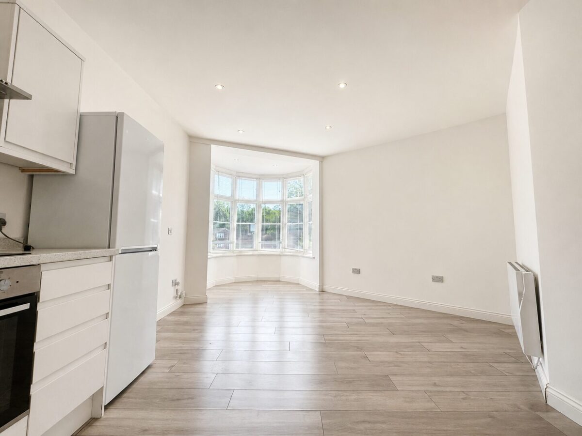 1 Bed Apartment, Gordon Road, High Wycombe, HP13 6XJ