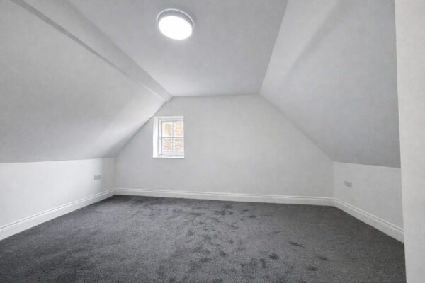 5 Bedroom Shared Flat, Town Centre, High Wycombe, Buckinghamshire, HP11 2DL