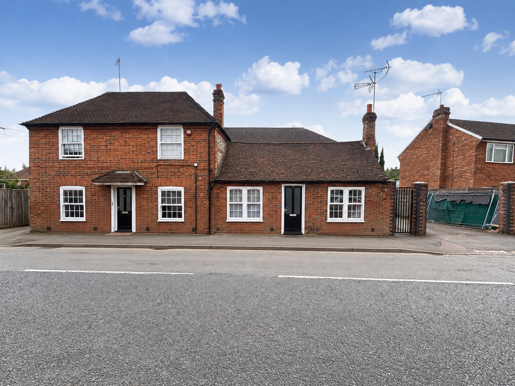 1 Bed Flat, Abbey Barn Road, High Wycombe, HP11 1RR