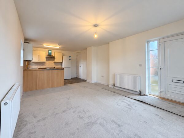 2 Bed Apartment, Abbey Barn Road, High Wycombe, Buckinghamshire, HP11 1RR