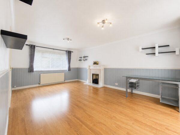 4 Bed Detached, Abbey Barn Road, High Wycombe, Buckinghamshire, HP11 1RW