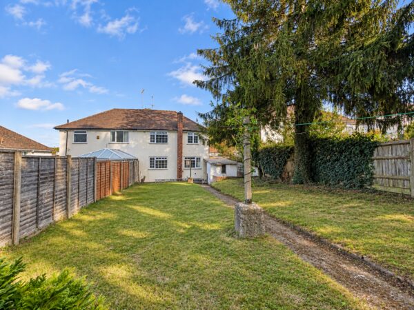 3 Bed Semi-Detached, Roundwood Road, High Wycombe, Buckinghamshire, HP12 4HE