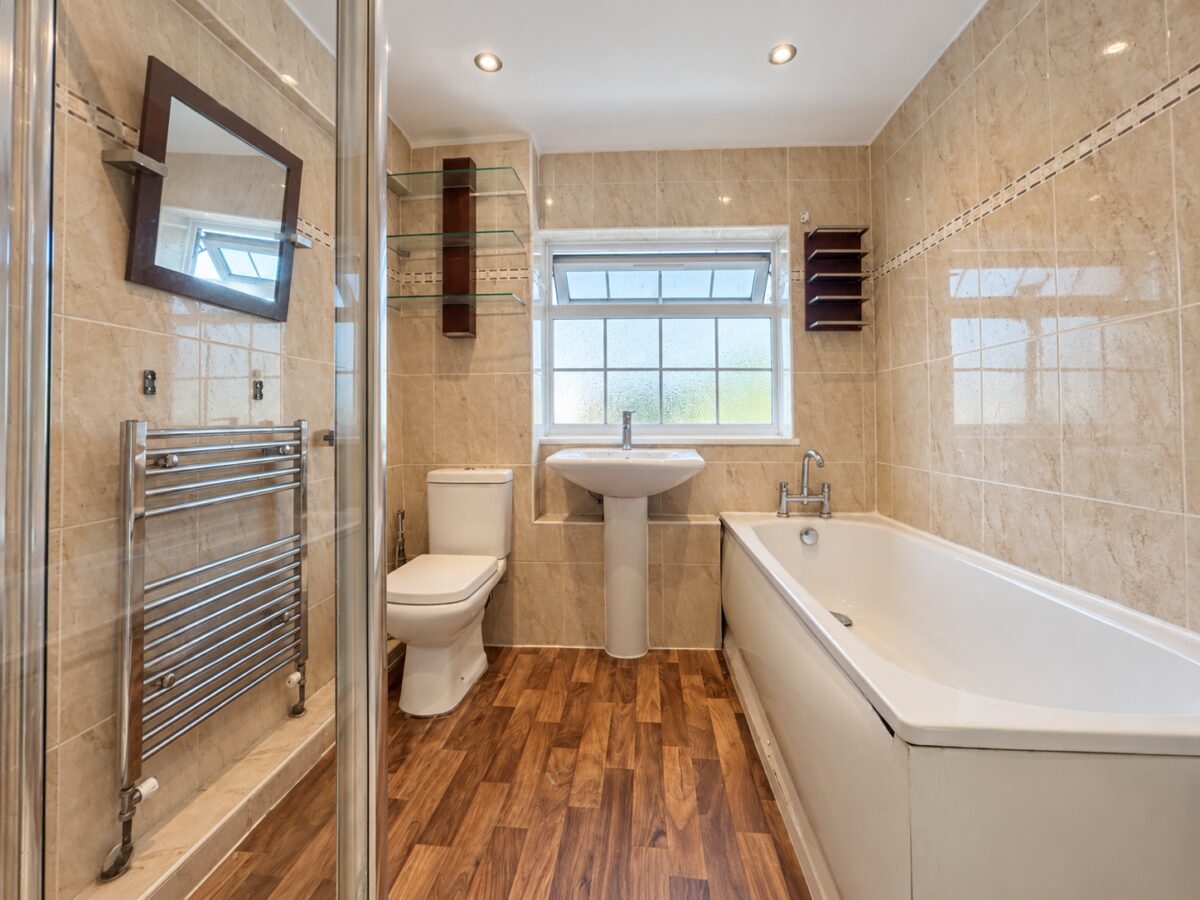 4 Bed Semi-Detached, Walton Drive. High Wycombe, Buckinghamshire, HP13 6TS
