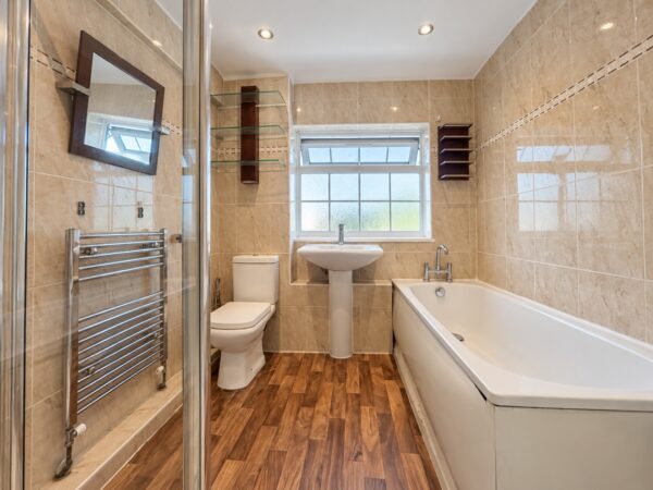 4 Bed Semi-Detached, Walton Drive. High Wycombe, Buckinghamshire, HP13 6TS