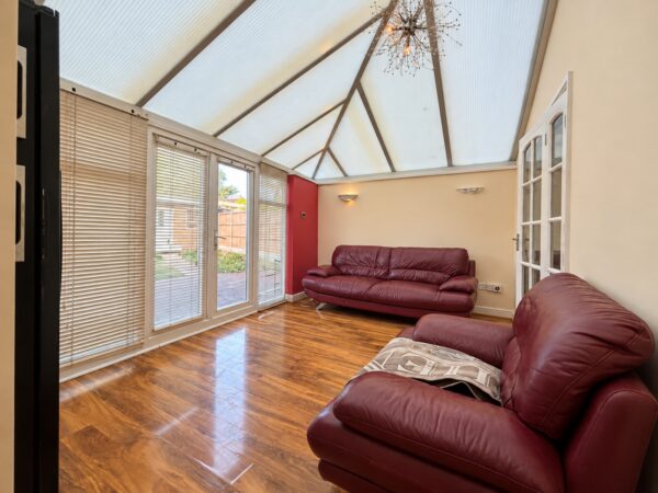 4 Bed Semi-Detached, Walton Drive. High Wycombe, Buckinghamshire, HP13 6TS
