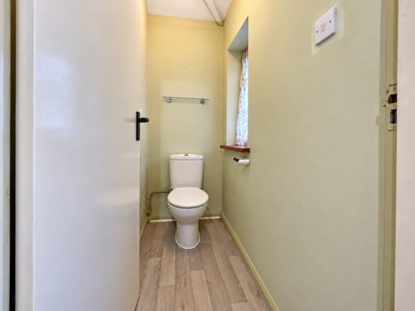 3 Bed Semi-Detached, Gibson Rd, High Wycombe, Buckinghamshire, HP12 4QW
