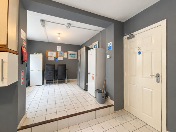 Furnished Double Room, Sabina Close, High Wycombe, Buckinghamshire, HP12 3HF