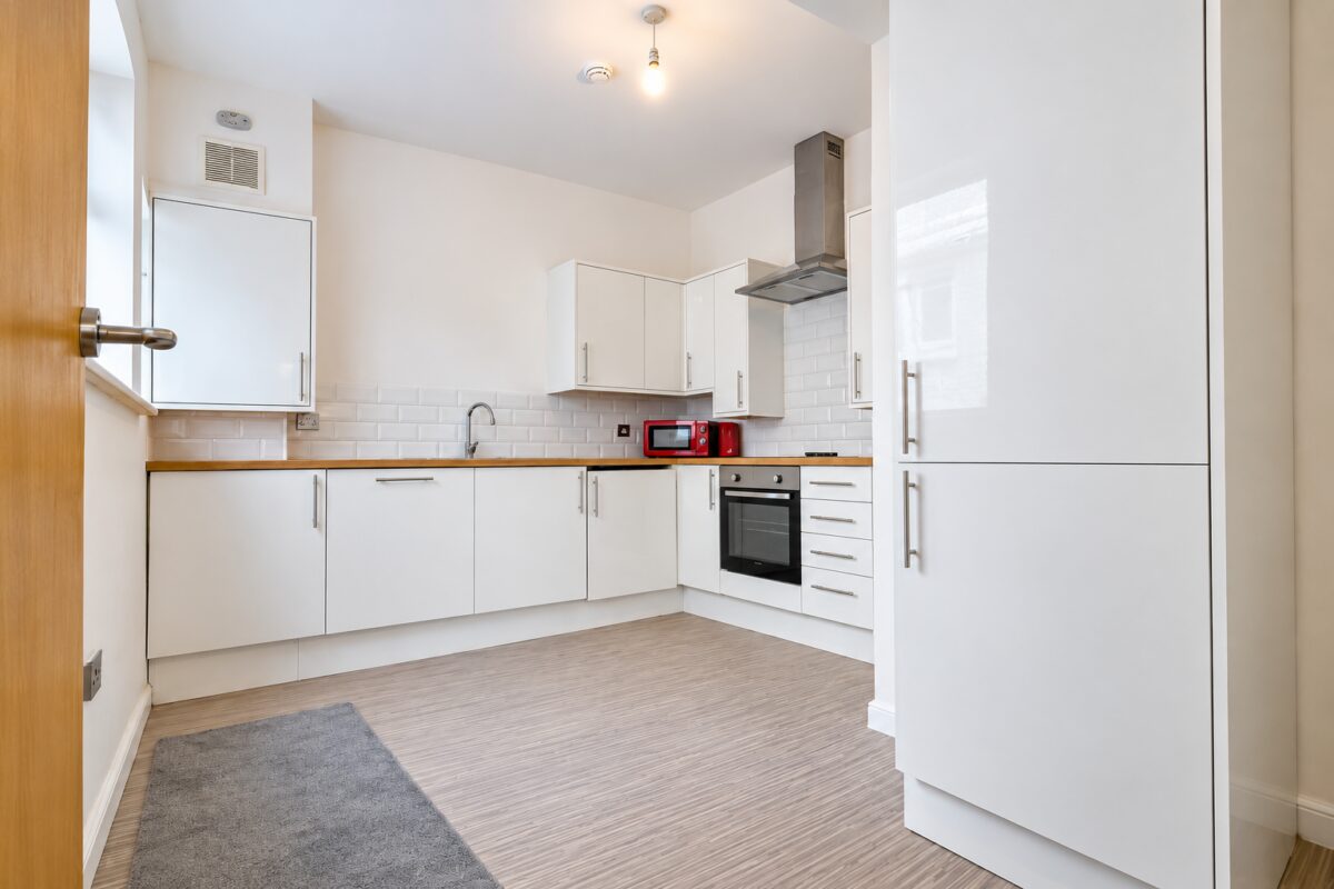 Furnished Single Room, Bull Ln (Town Centre), High Wycombe, HP11 2DL