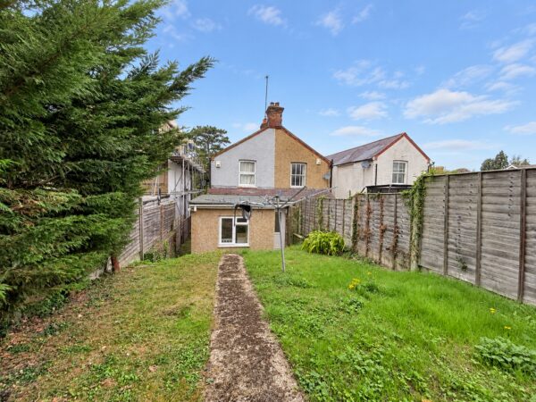 Furnished Double Room, Hughenden Rd, High Wycombe, Buckinghamshire, HP13 5PD
