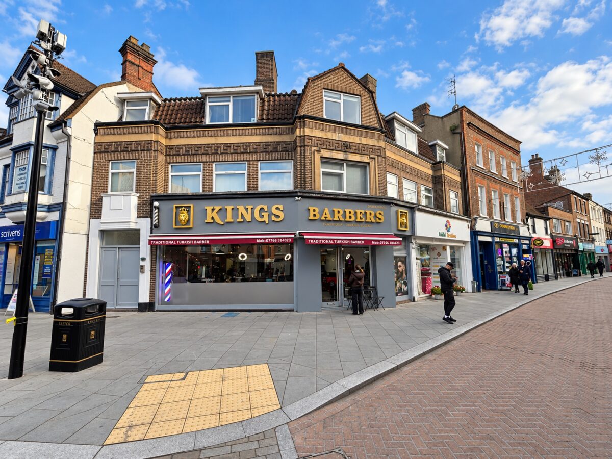 1 Bed Apartment, White Hart St, High Wycombe, HP11 2HL